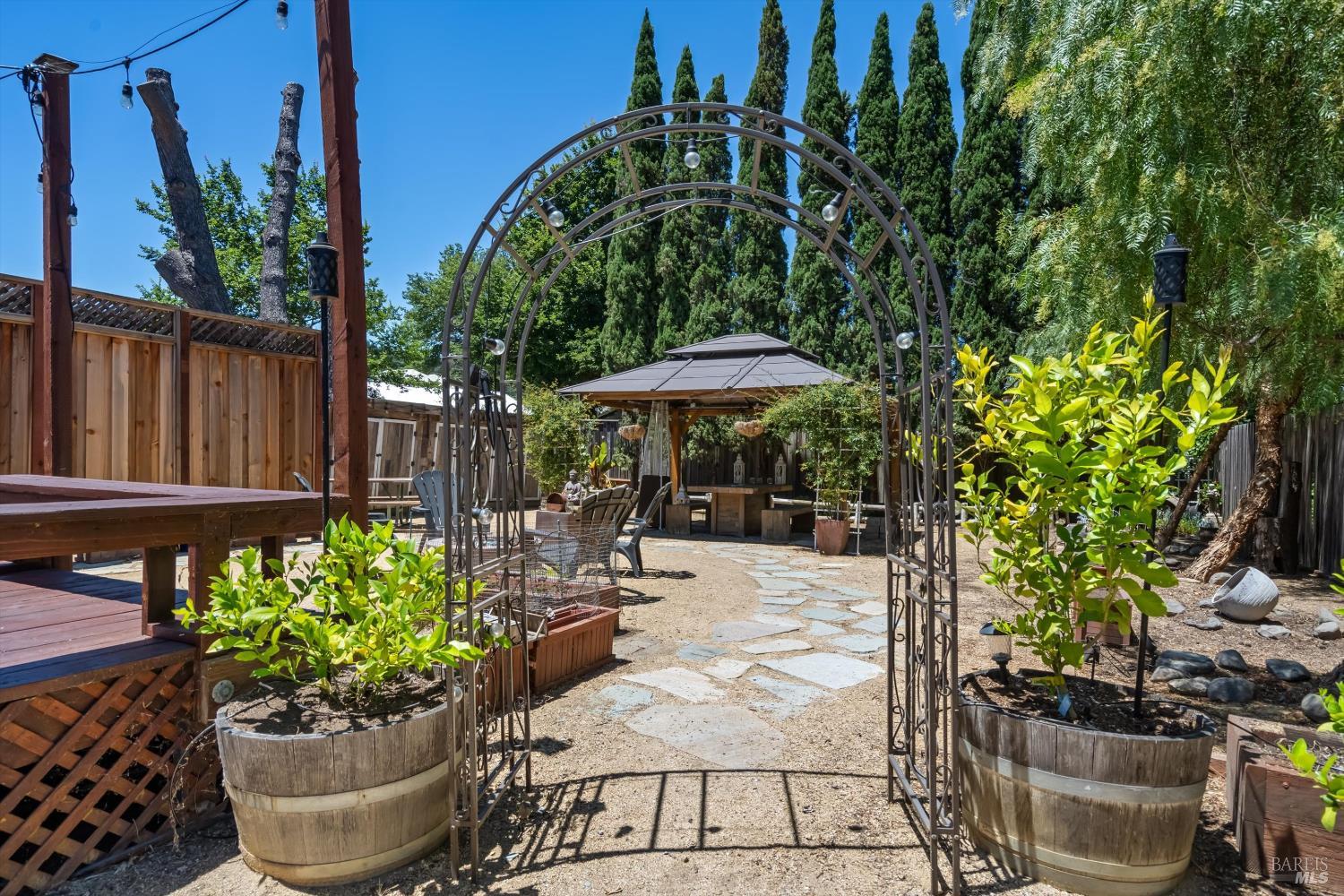 1413 Earl Street Calistoga CA 94515