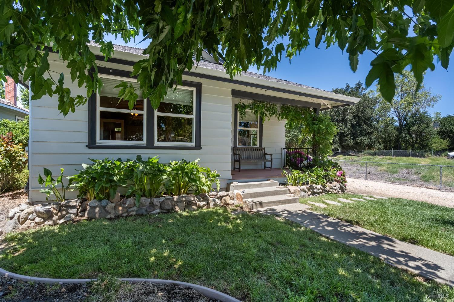 1413 Earl Street Calistoga CA 94515
