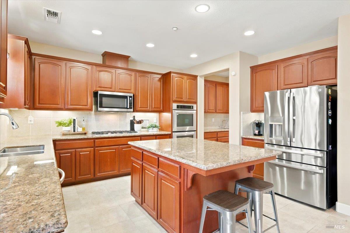 306 Shining Horse Way Vacaville CA 95688
