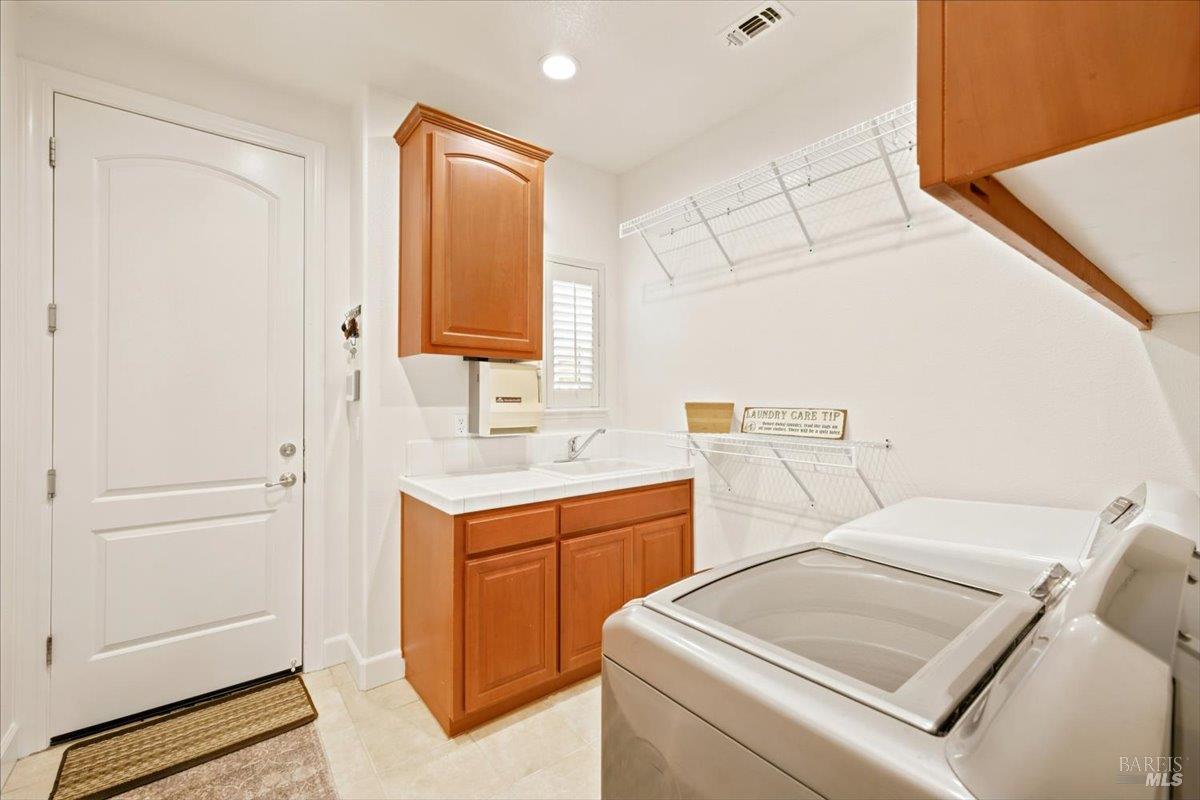 306 Shining Horse Way Vacaville CA 95688