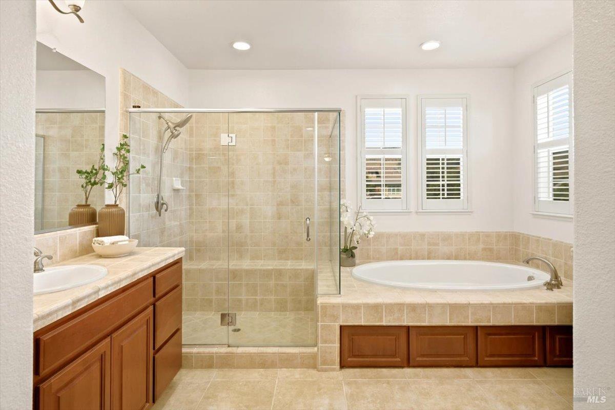 306 Shining Horse Way Vacaville CA 95688