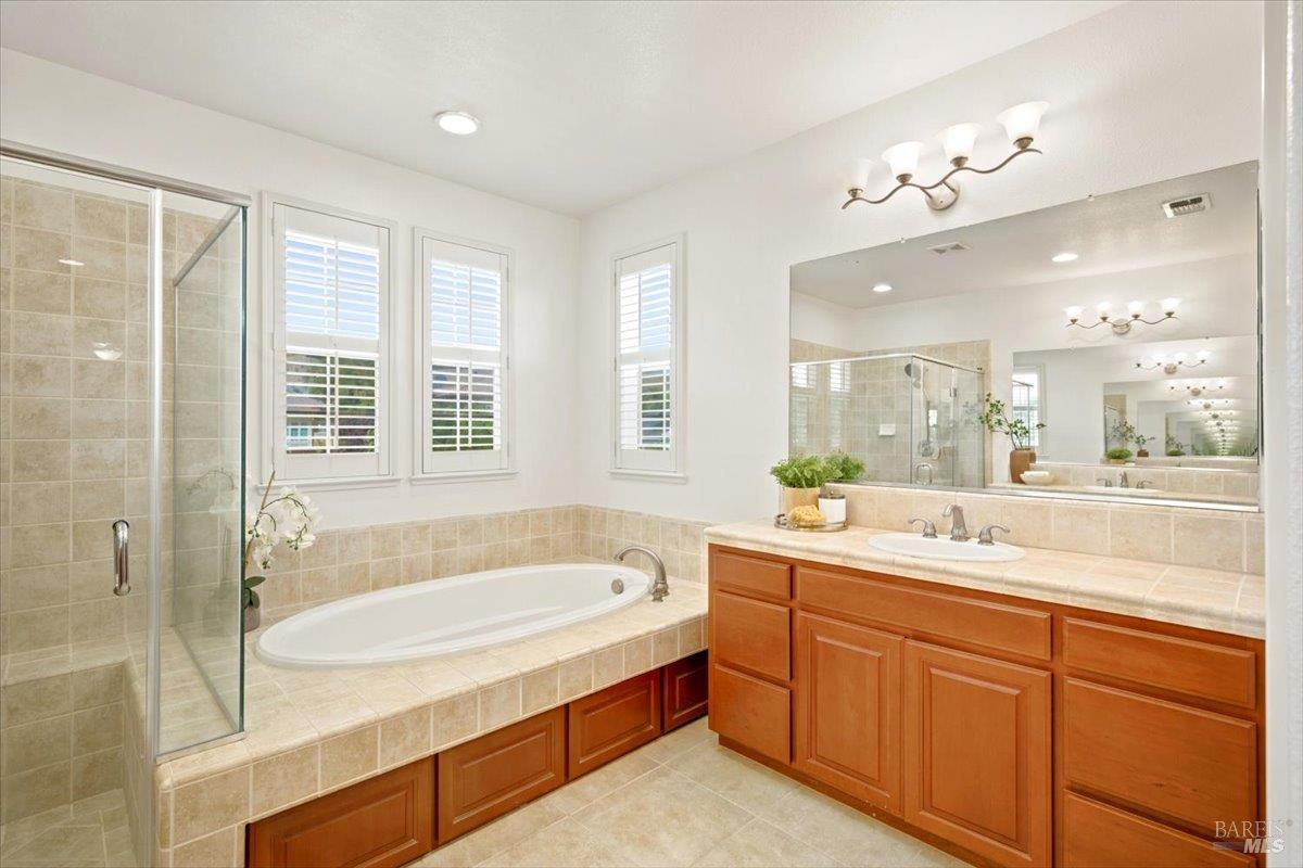 306 Shining Horse Way Vacaville CA 95688