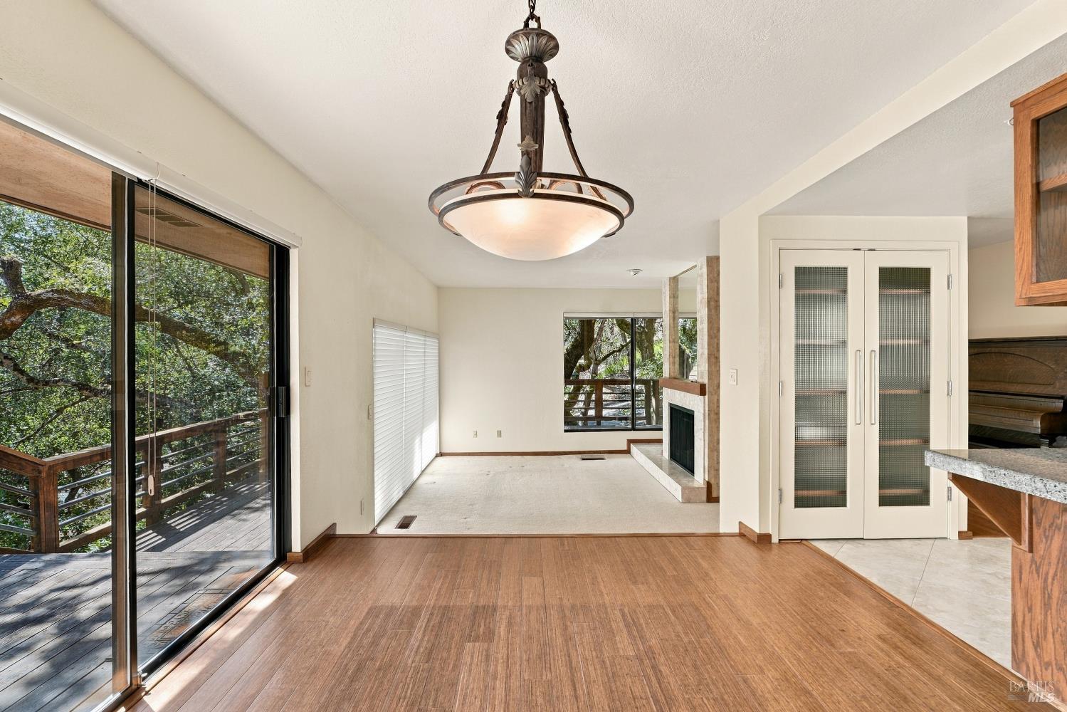 1672 Deer Run Santa Rosa CA 95405