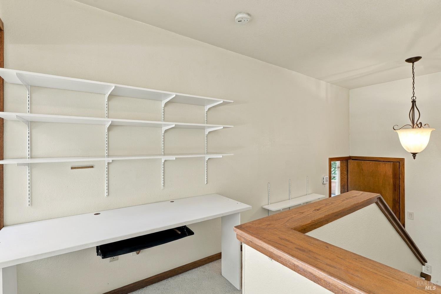 1672 Deer Run Santa Rosa CA 95405