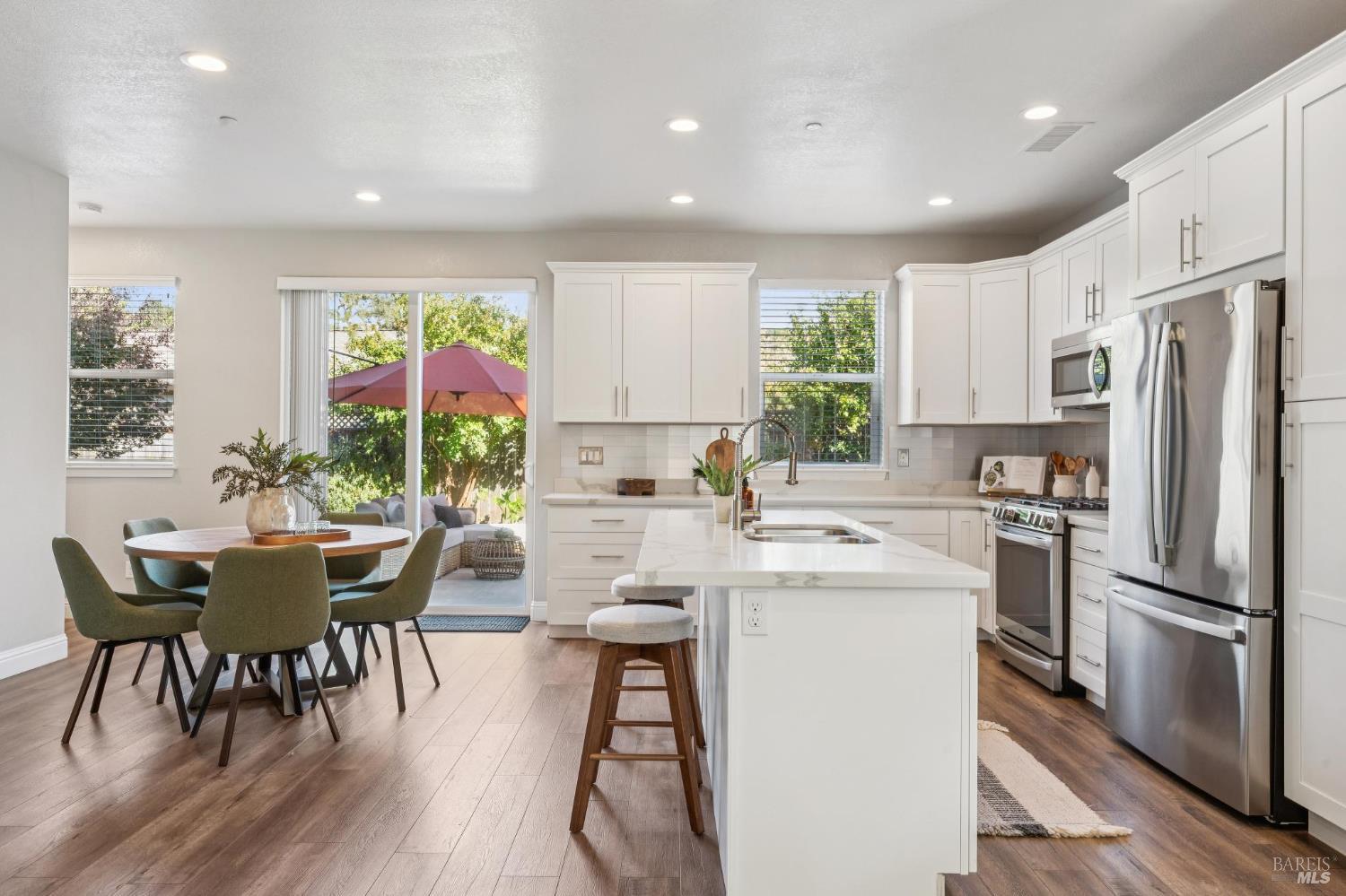1362 Kawana Terrace Santa Rosa CA 95404