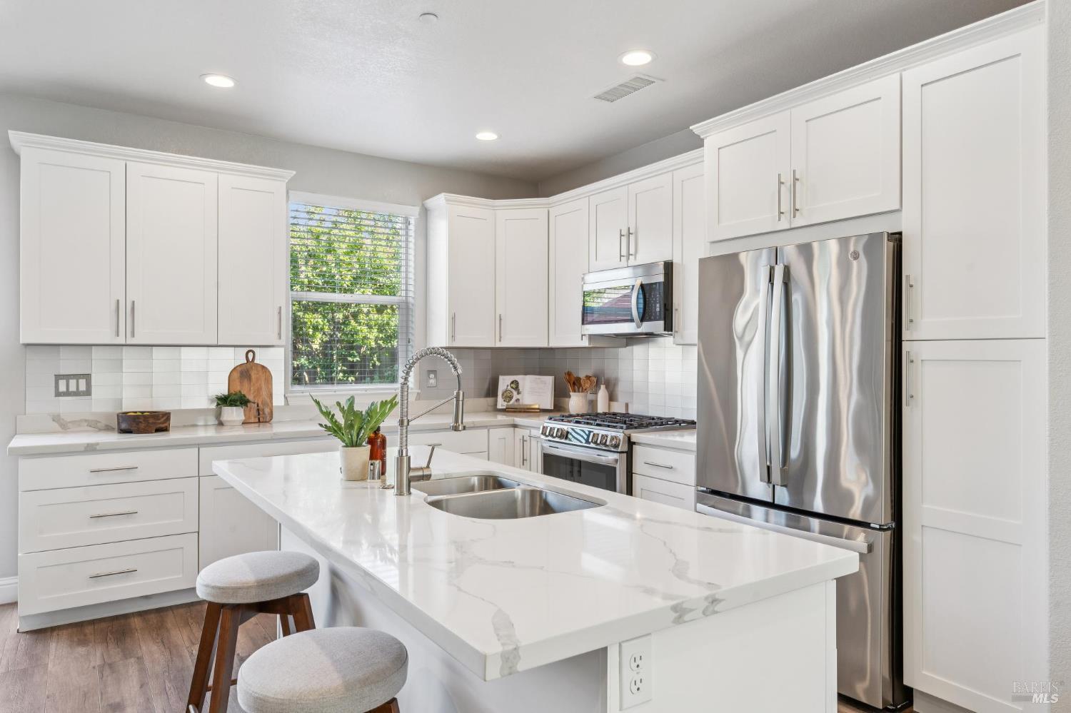 1362 Kawana Terrace Santa Rosa CA 95404