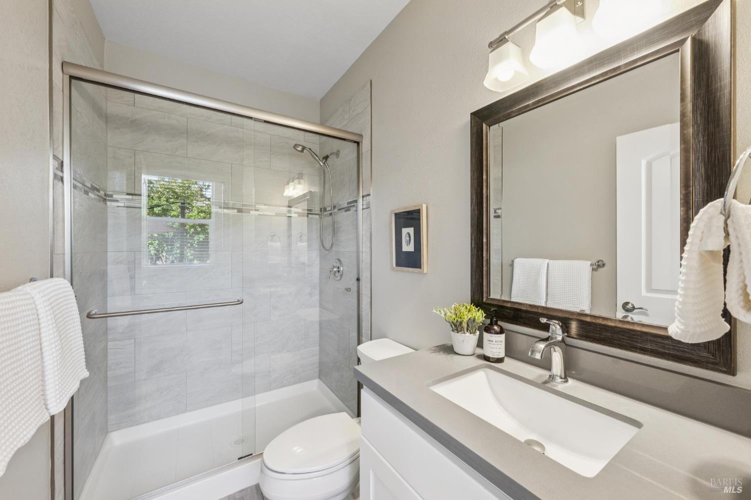 1362 Kawana Terrace Santa Rosa CA 95404
