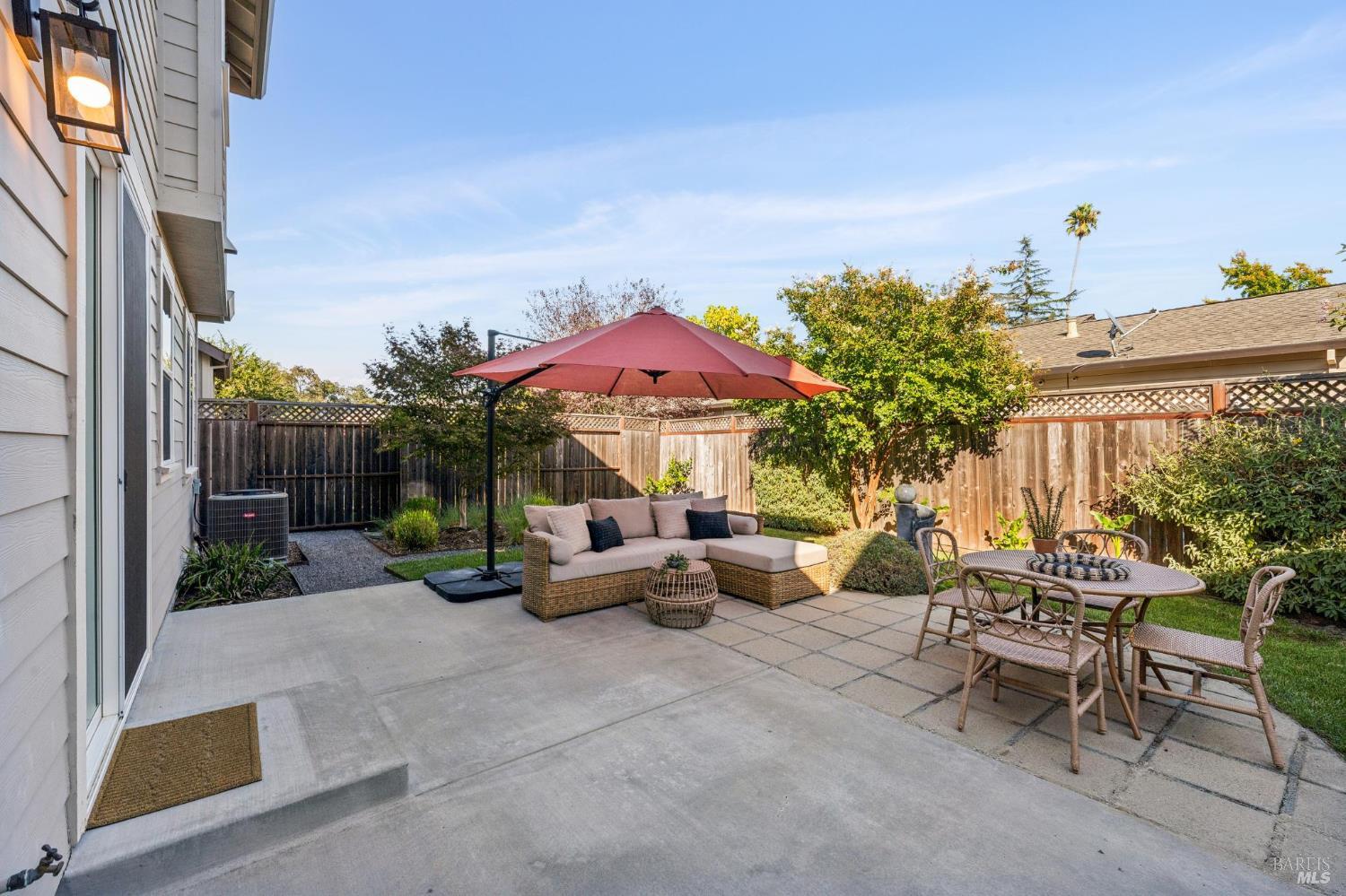 1362 Kawana Terrace Santa Rosa CA 95404