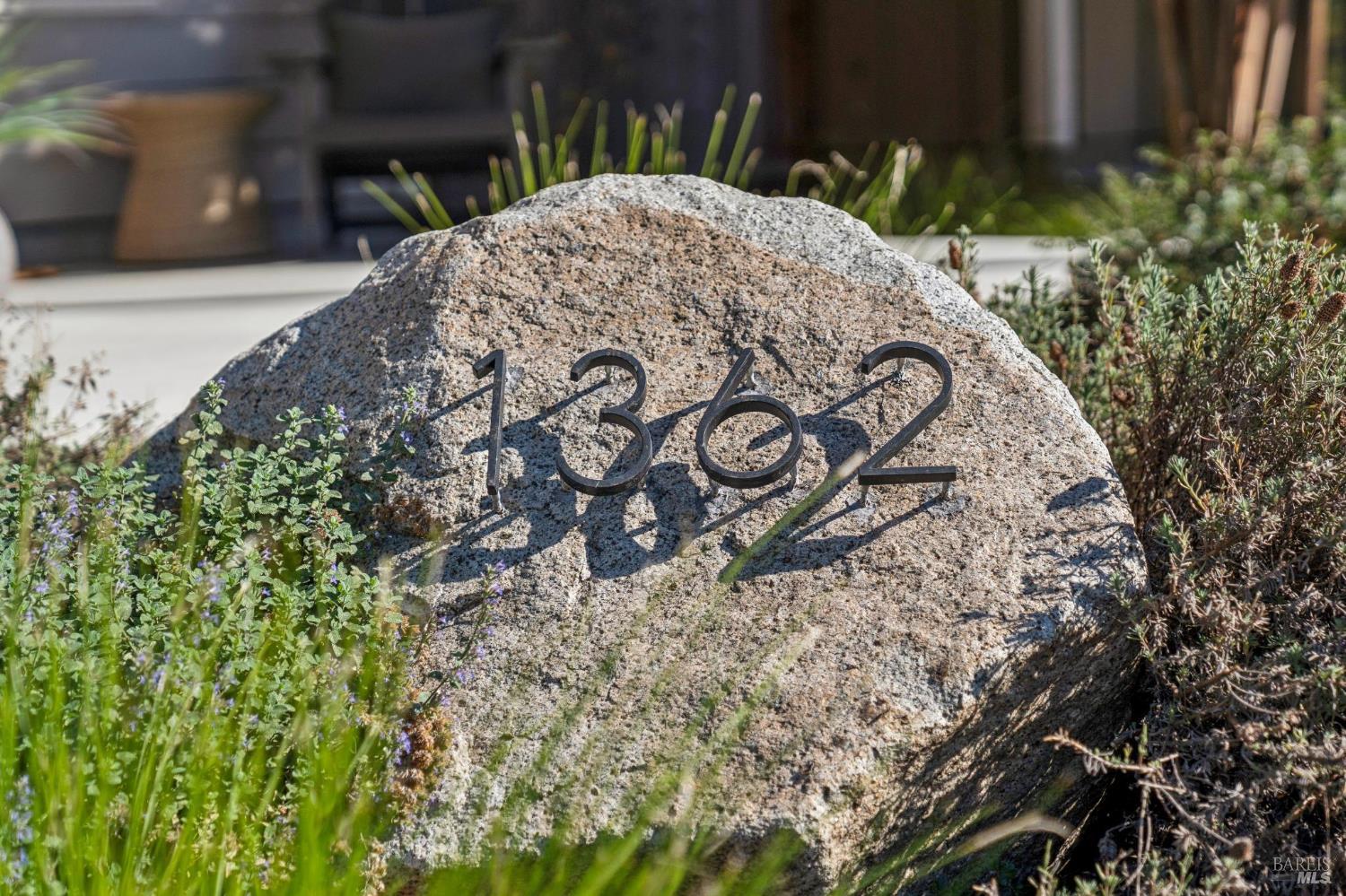 1362 Kawana Terrace Santa Rosa CA 95404