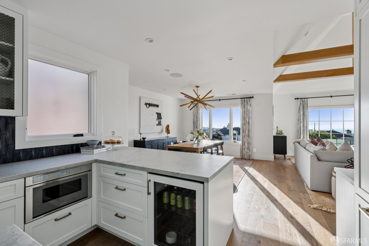 1990 16th Avenue San Francisco CA 94116