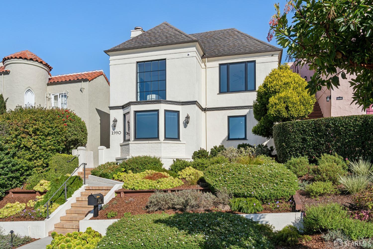 1990 16th Avenue San Francisco CA 94116