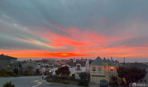 1990 16th Avenue San Francisco CA 94116
