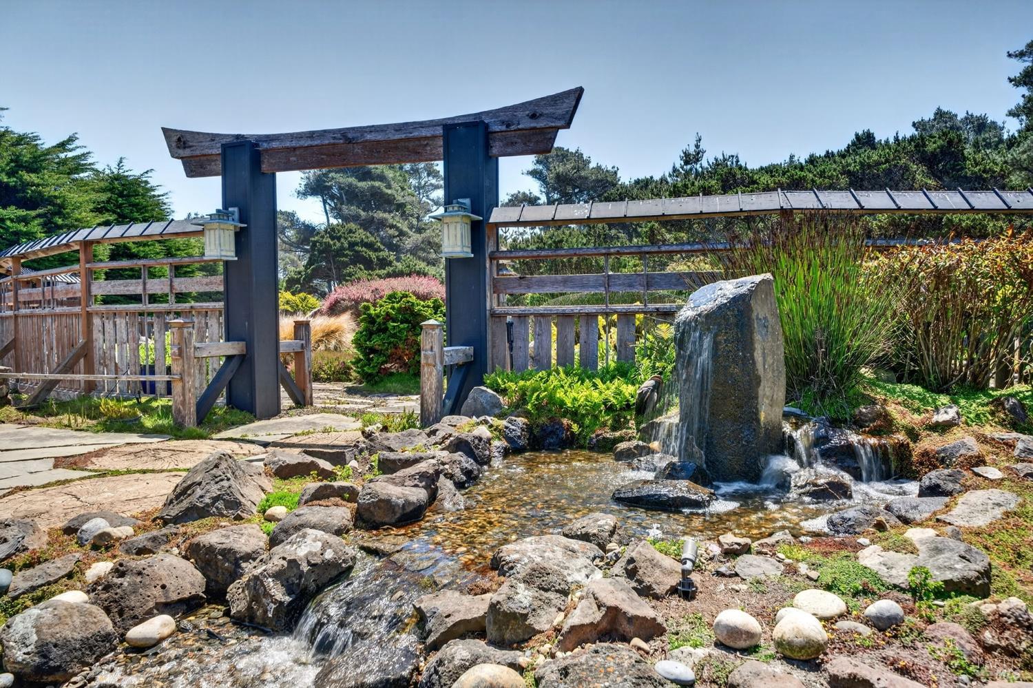 16861 Ocean Drive Fort Bragg CA 95437