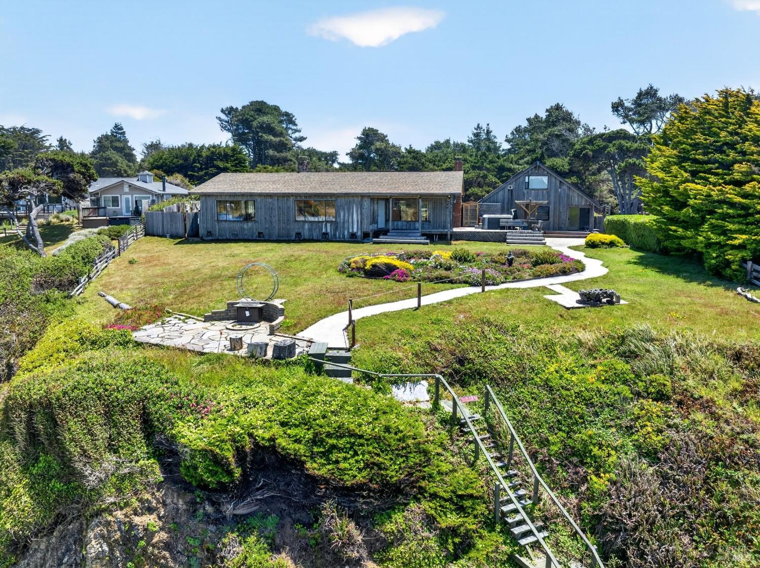 16861 Ocean Drive Fort Bragg CA 95437