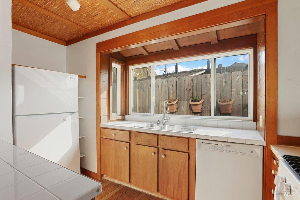 34 Sandy Beach Road Vallejo CA 94590