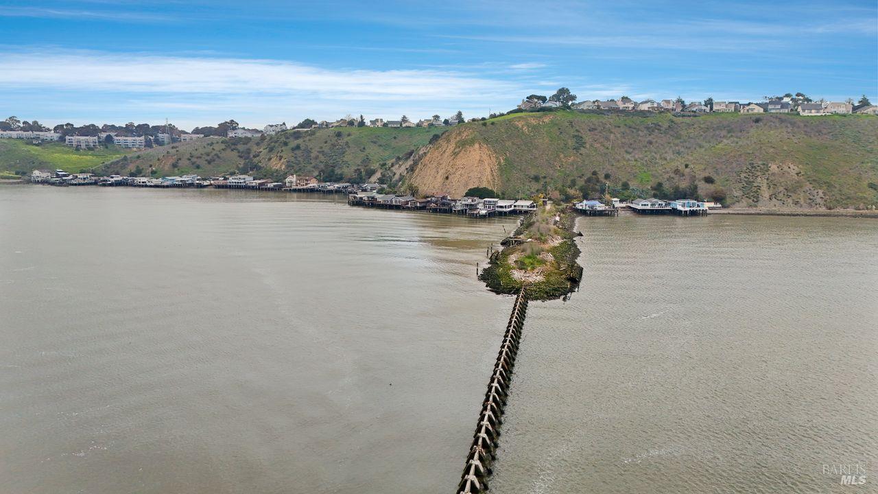 34 Sandy Beach Road Vallejo CA 94590