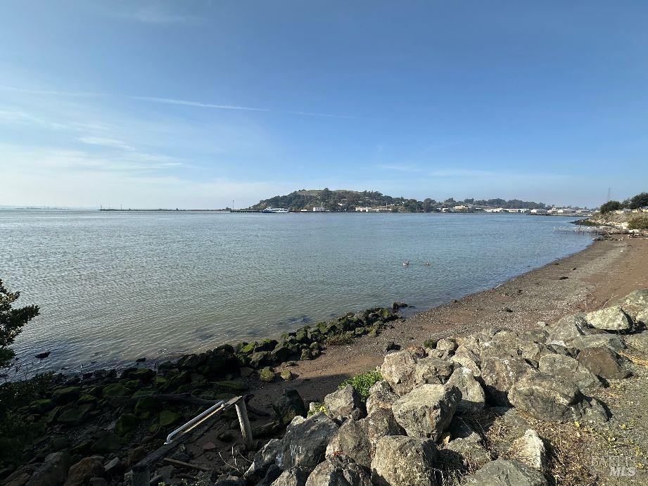 34 Sandy Beach Road Vallejo CA 94590