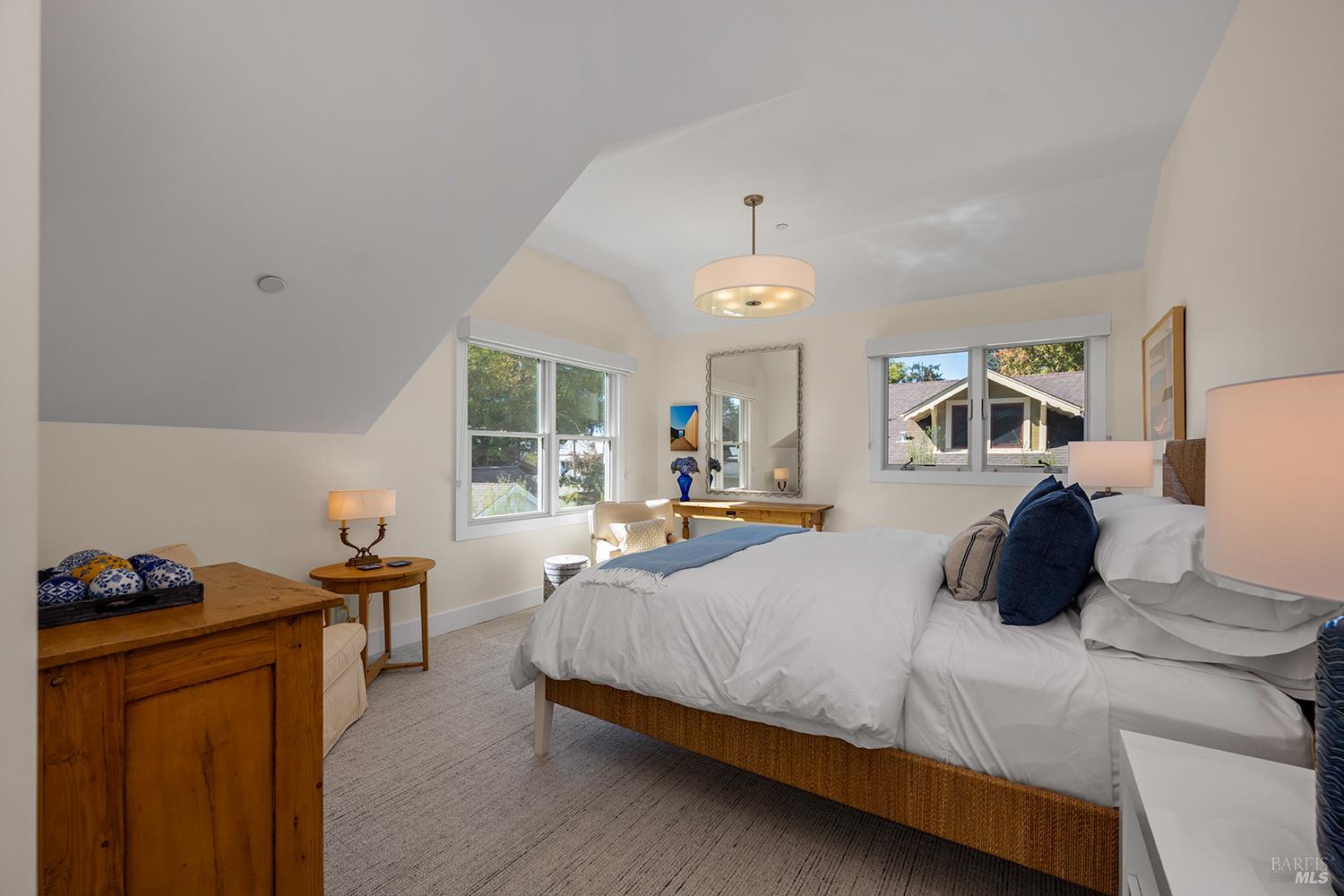 560 Matheson Street Healdsburg CA 95448