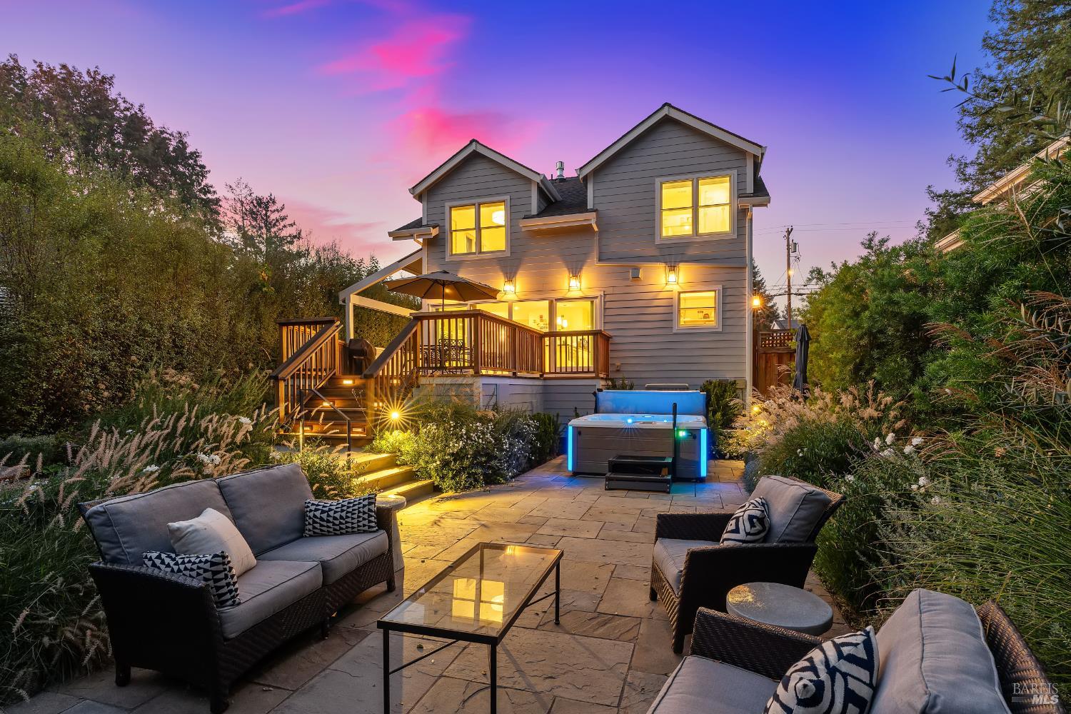 560 Matheson Street Healdsburg CA 95448