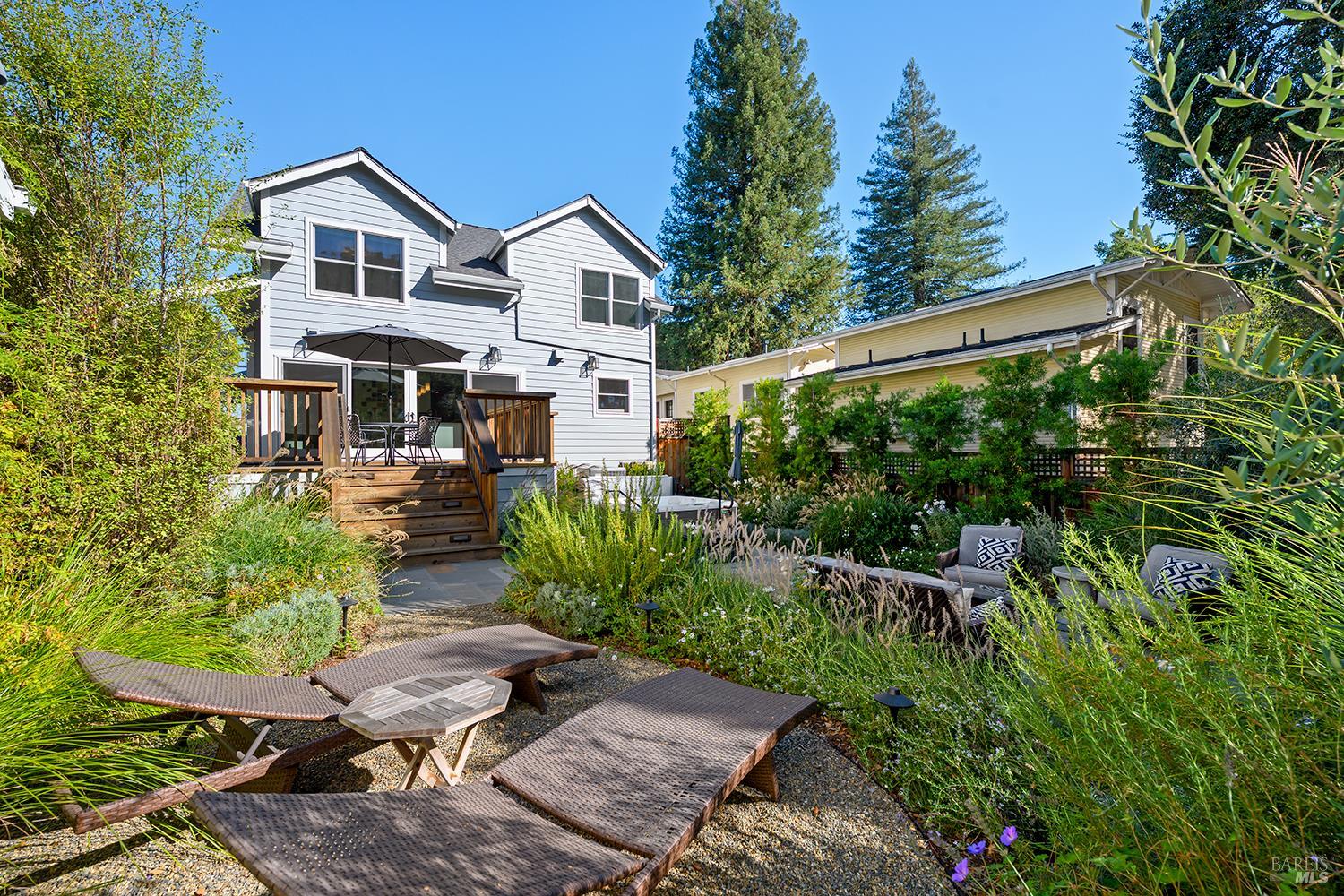 560 Matheson Street Healdsburg CA 95448