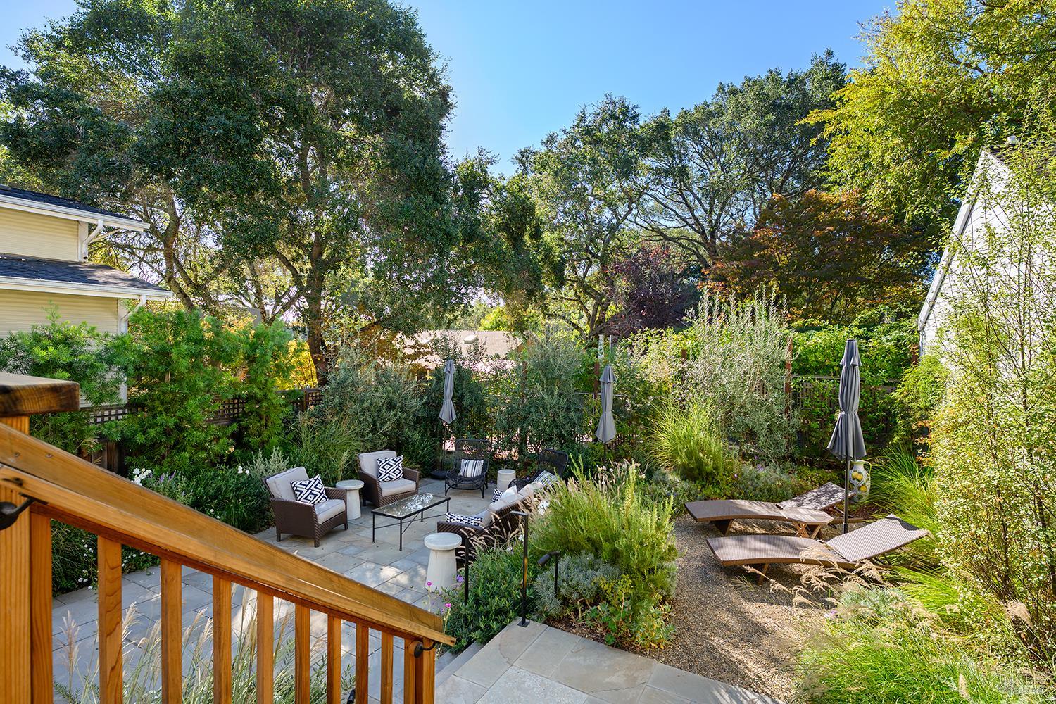 560 Matheson Street Healdsburg CA 95448