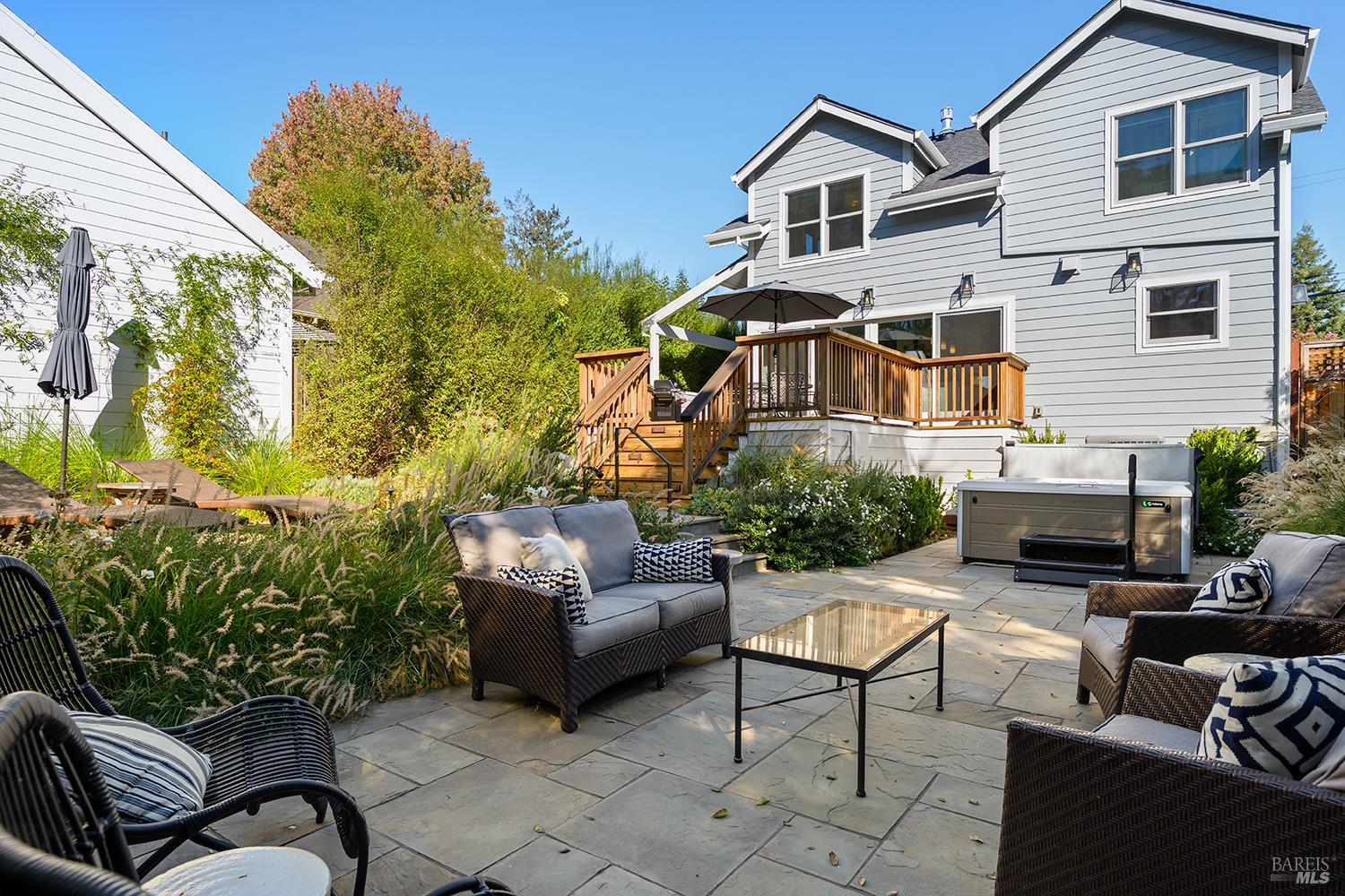 560 Matheson Street Healdsburg CA 95448