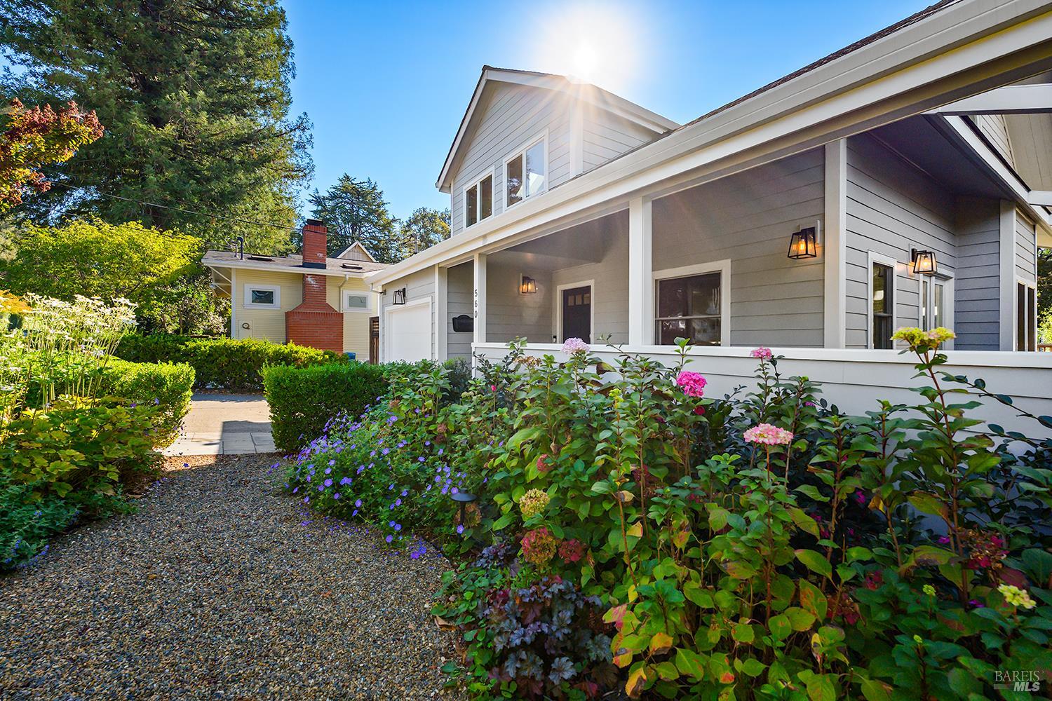 560 Matheson Street Healdsburg CA 95448