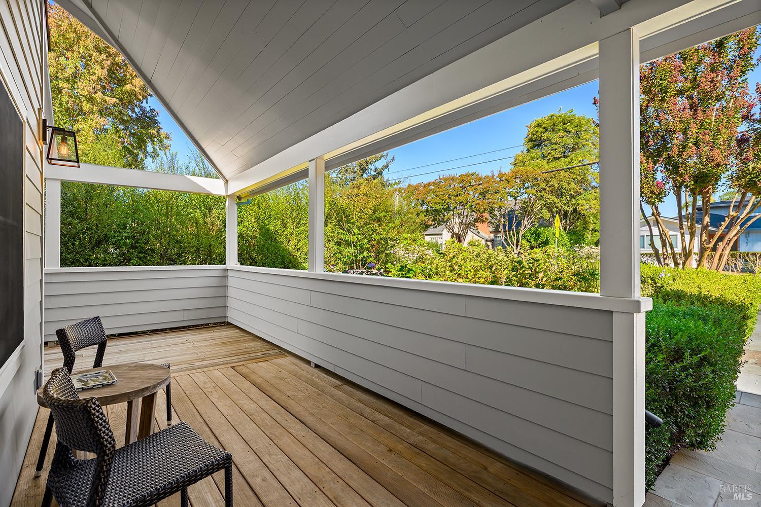 560 Matheson Street Healdsburg CA 95448