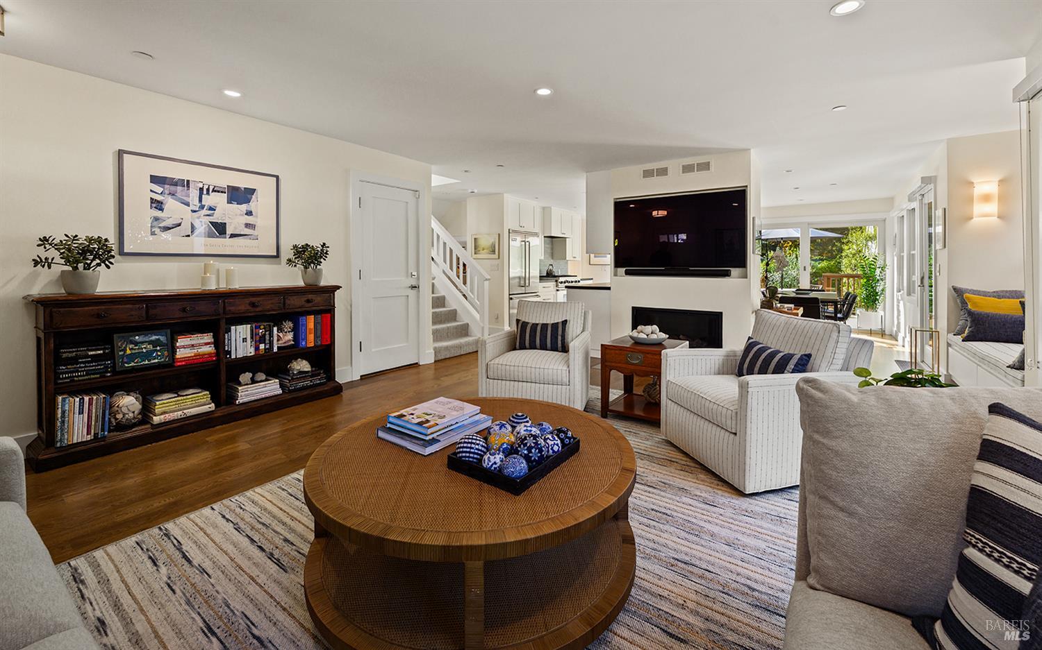 560 Matheson Street Healdsburg CA 95448
