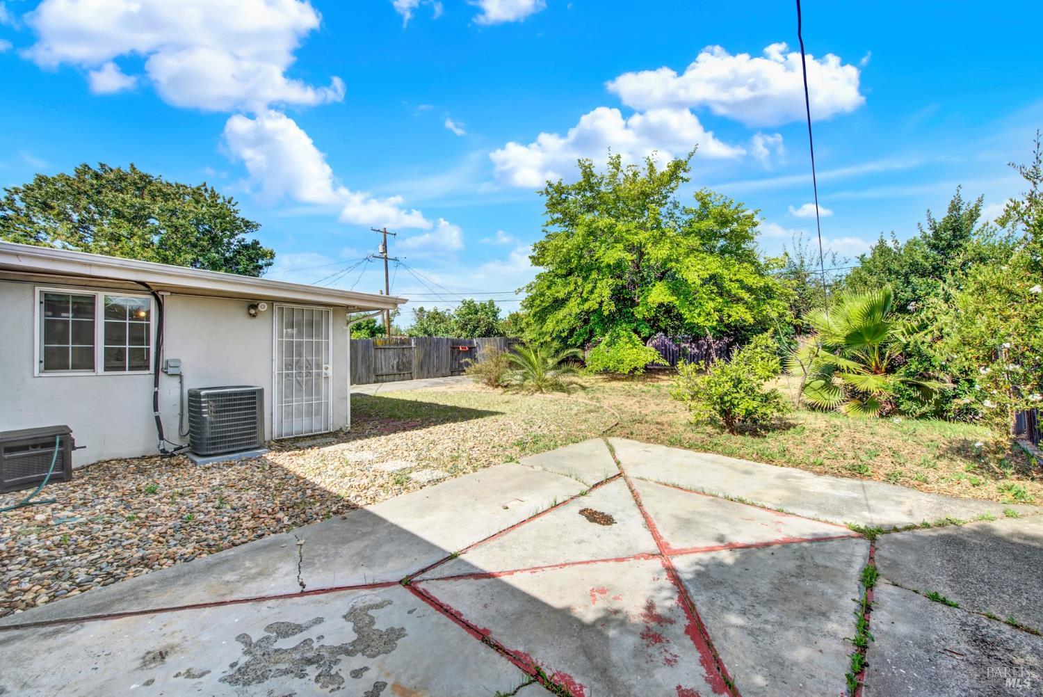 1131 1st Street Fairfield CA 94533
