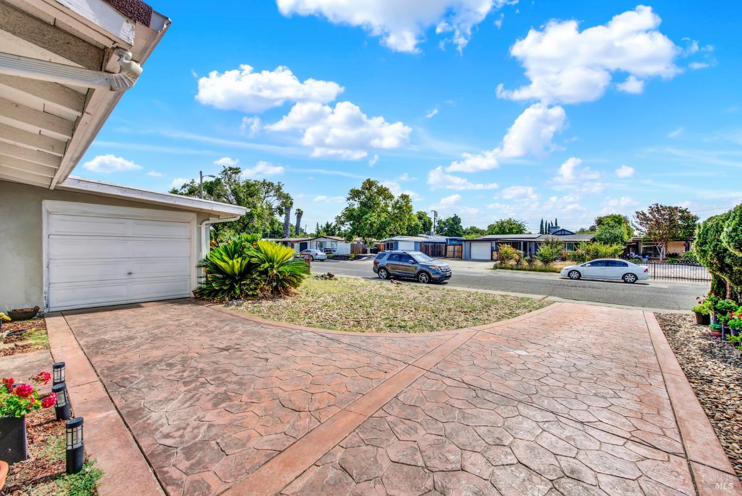 1131 1st Street Fairfield CA 94533