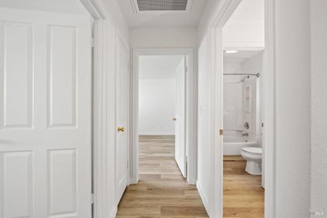 431-433 University Street Healdsburg CA 95448