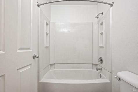 431-433 University Street Healdsburg CA 95448