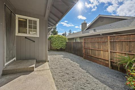 431-433 University Street Healdsburg CA 95448