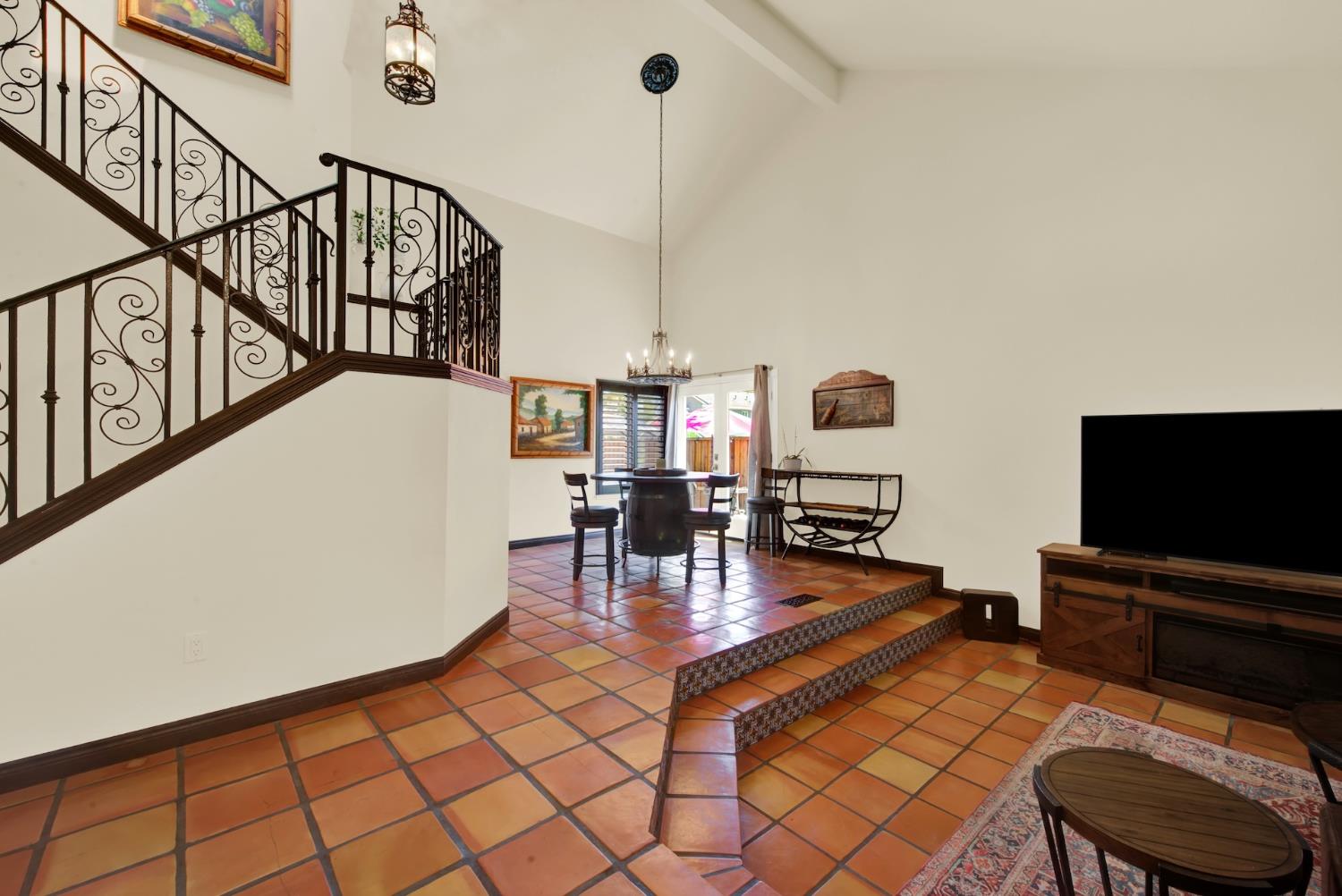 1009 Hillview Lane Winters CA 95694