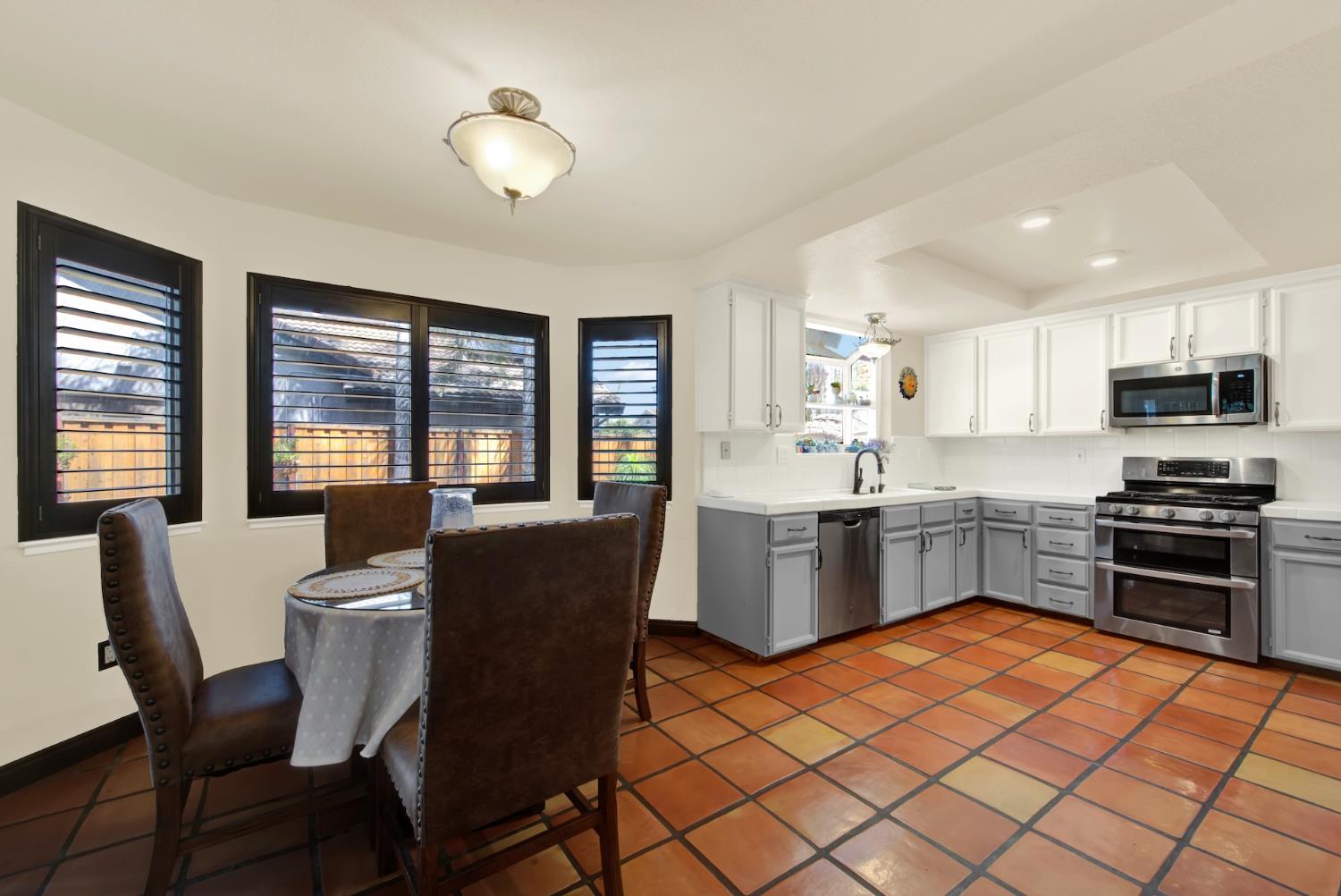 1009 Hillview Lane Winters CA 95694