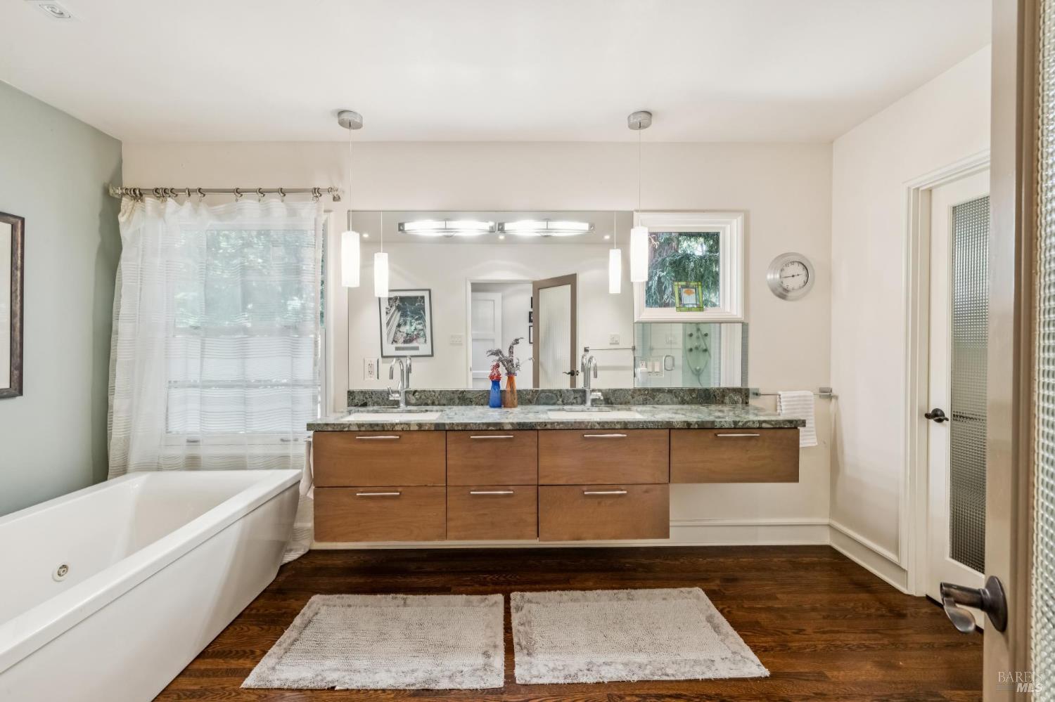 483 E Napa Street Sonoma CA 95476