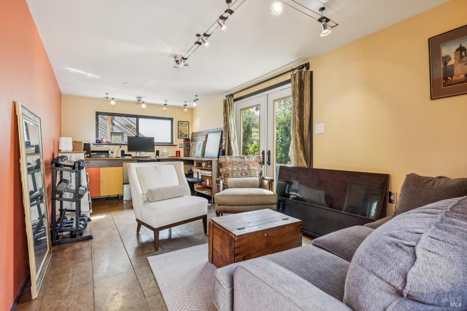 483 E Napa Street Sonoma CA 95476