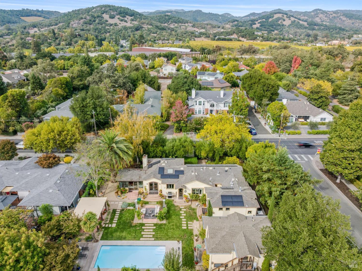 483 E Napa Street Sonoma CA 95476