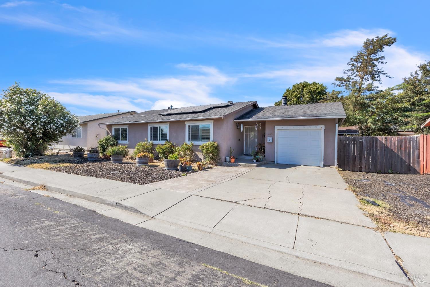 224 Elwood Street Suisun City CA 94585