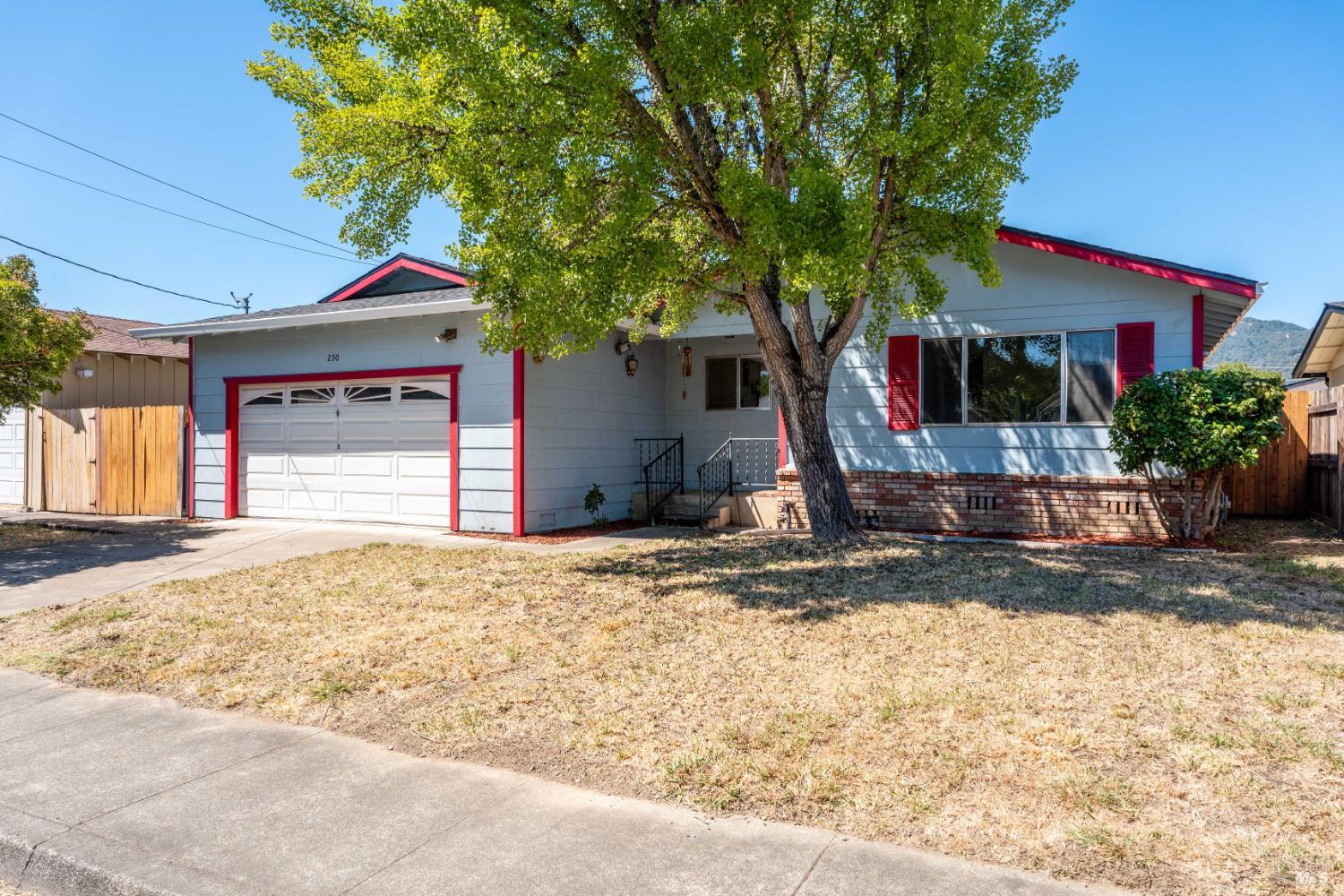 250 Washo Drive Ukiah CA 95482