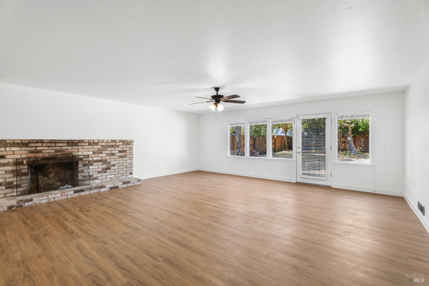 250 Washo Drive Ukiah CA 95482