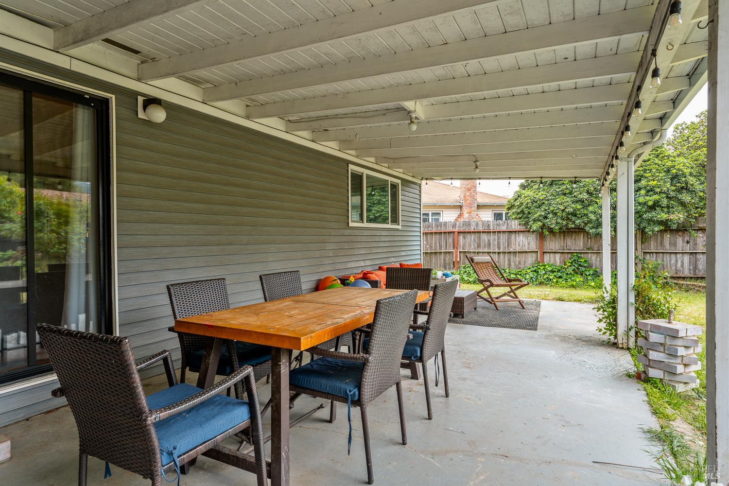 351 Warren Drive Ukiah CA 95482