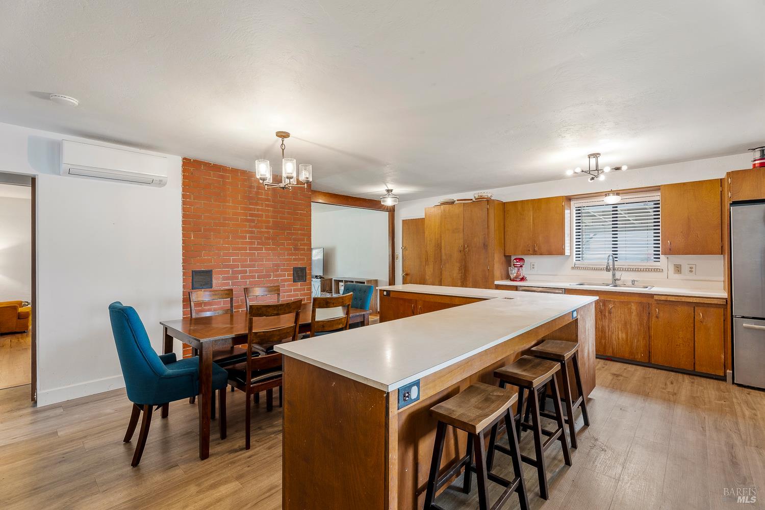 351 Warren Drive Ukiah CA 95482