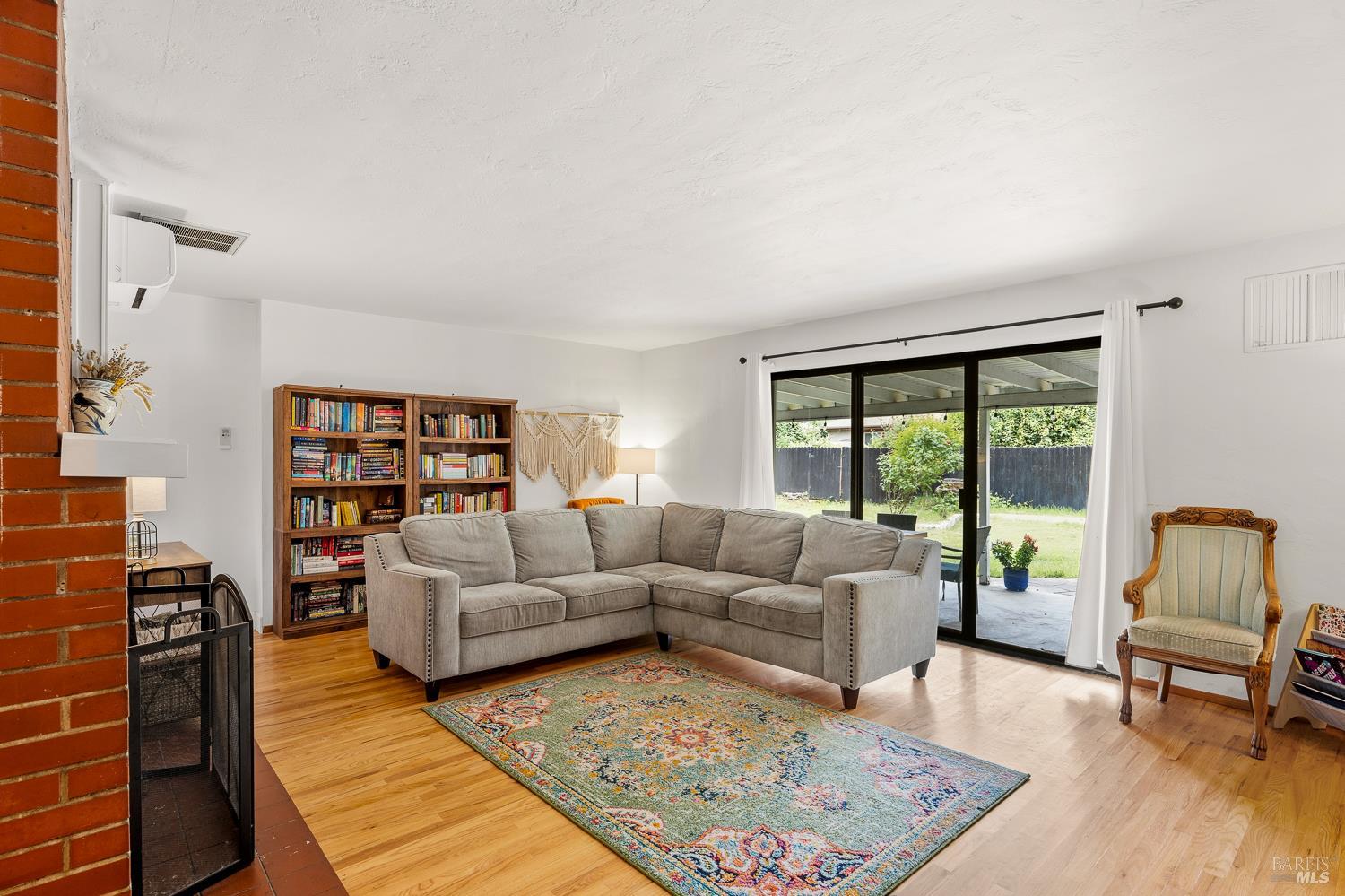351 Warren Drive Ukiah CA 95482