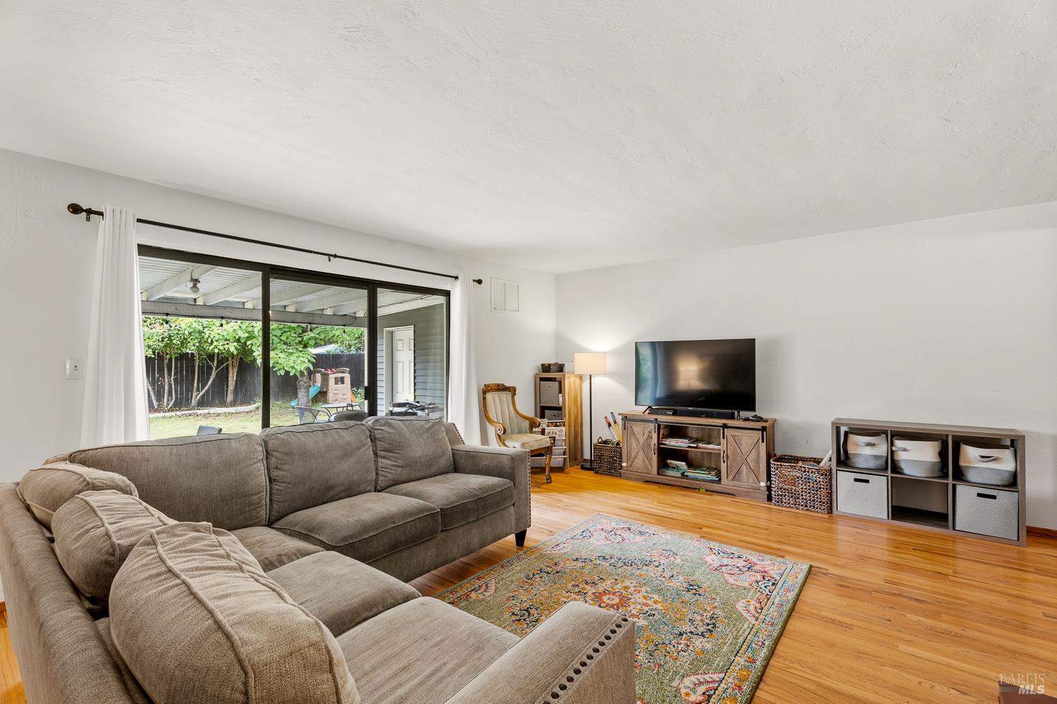 351 Warren Drive Ukiah CA 95482