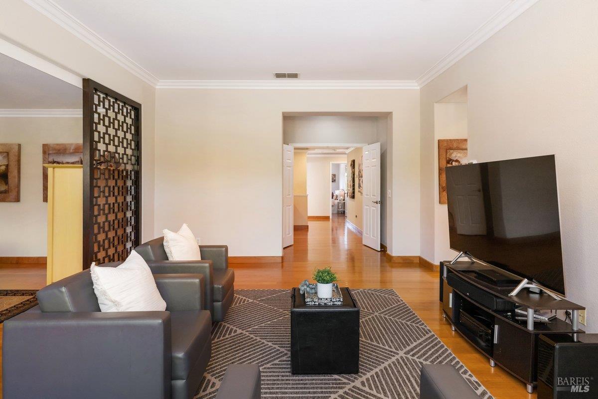 65 Presidio Drive Novato CA 94949