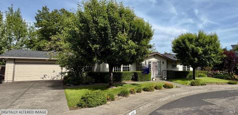 135 Fulton Place Windsor CA 95492