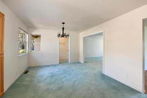 135 Fulton Place Windsor CA 95492