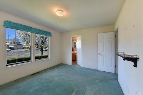 135 Fulton Place Windsor CA 95492